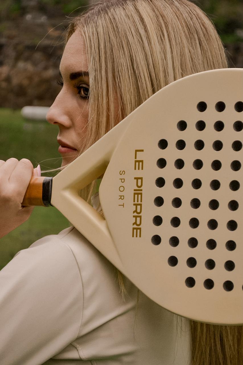 Le Pierre Sport racket portrait detail